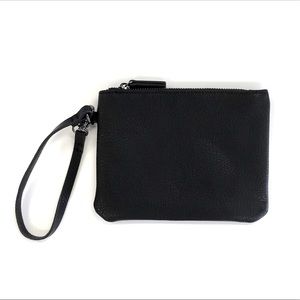 NWOT Steve Madden black wristlet